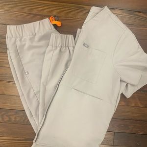 Figs Slate scrub set